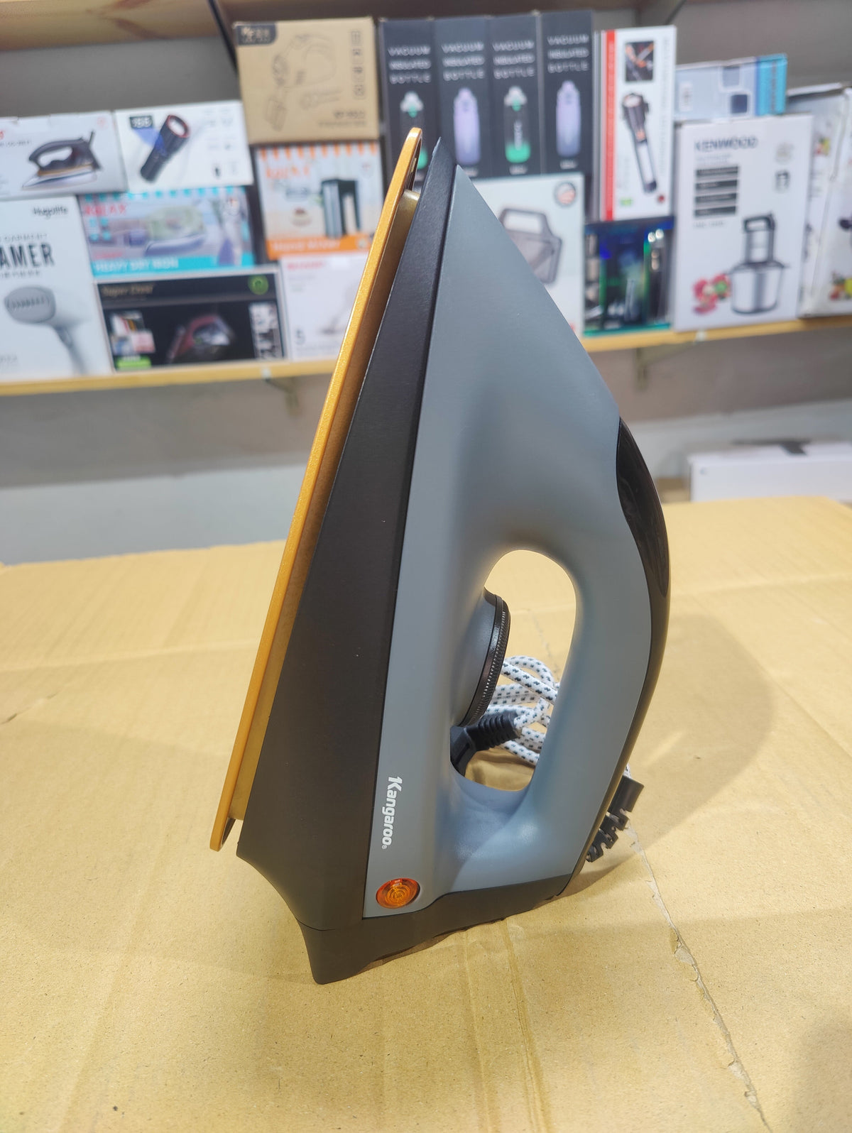 kangaroo Heavy Dry Iron