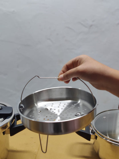 Imported Unique Pro 3 in 1 Stainless Steel Automatic Pressure Cooker - 4L + 6L