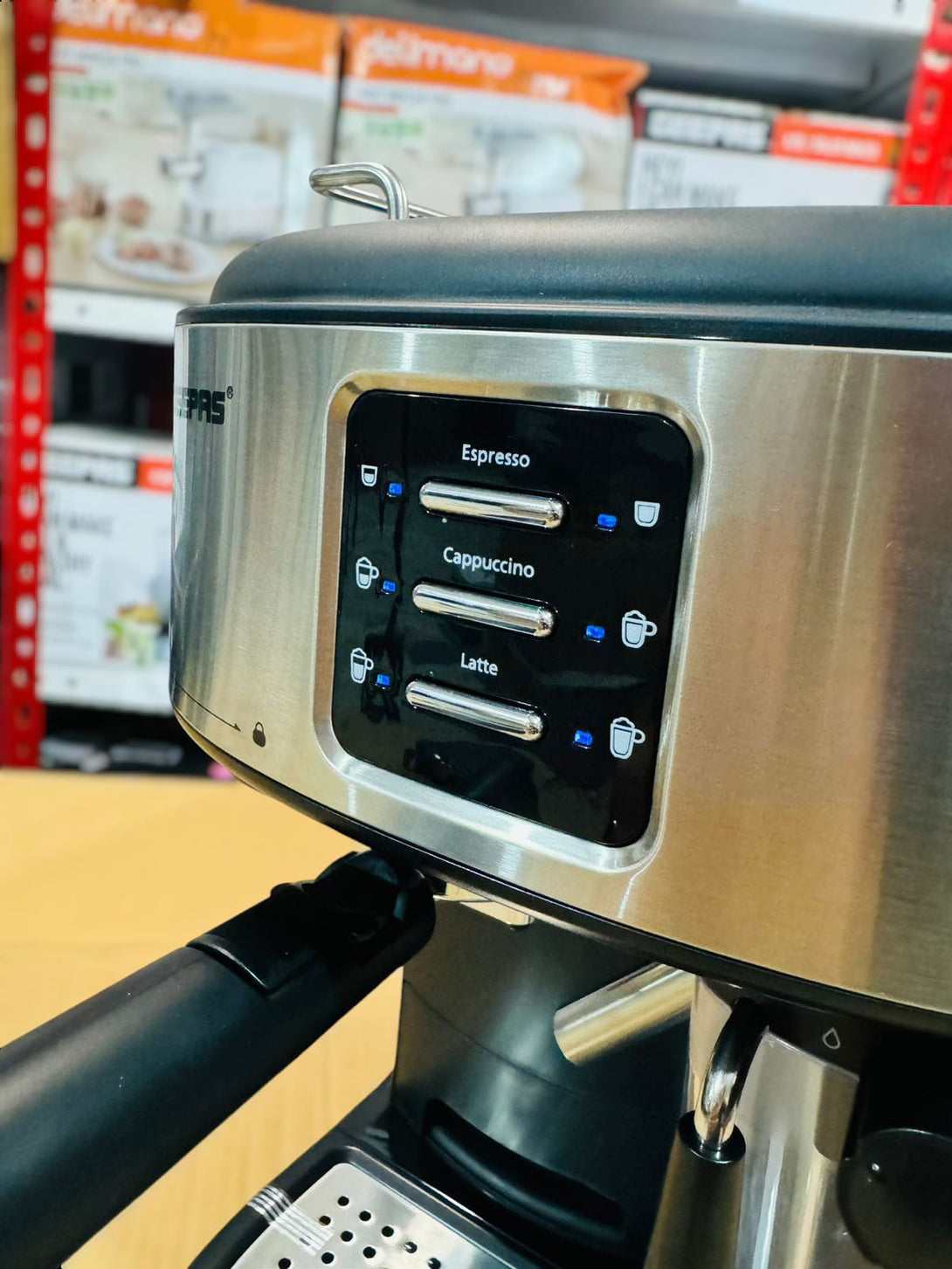 Geepas Espresso & Cappuchino Coffee Machine