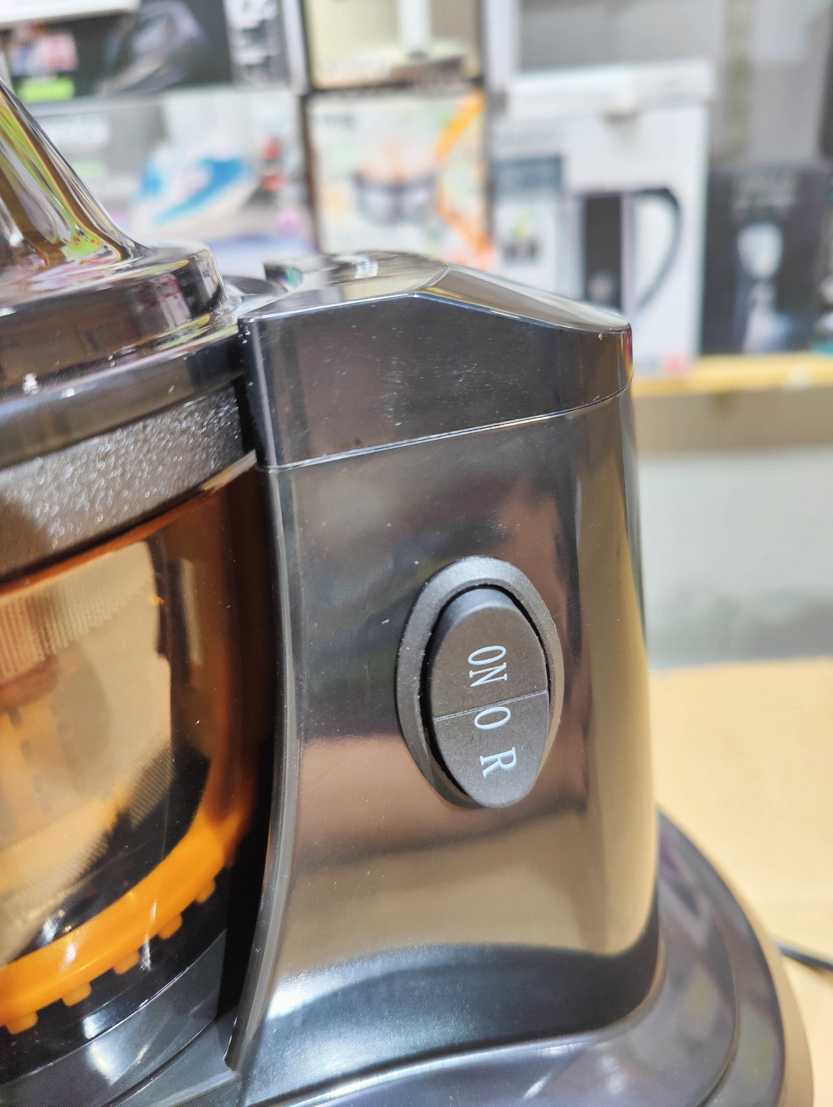 Mini Braon Vertical Slow Juicer SJ-60
