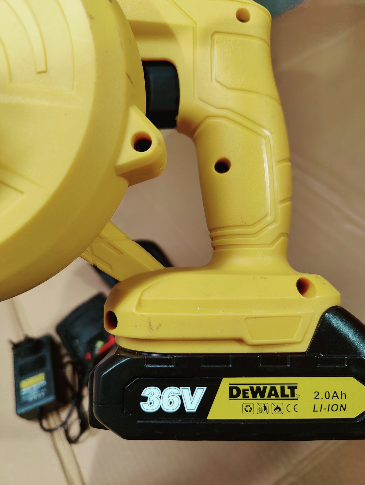 Dewalt Cordless Air Blower and Vacuum