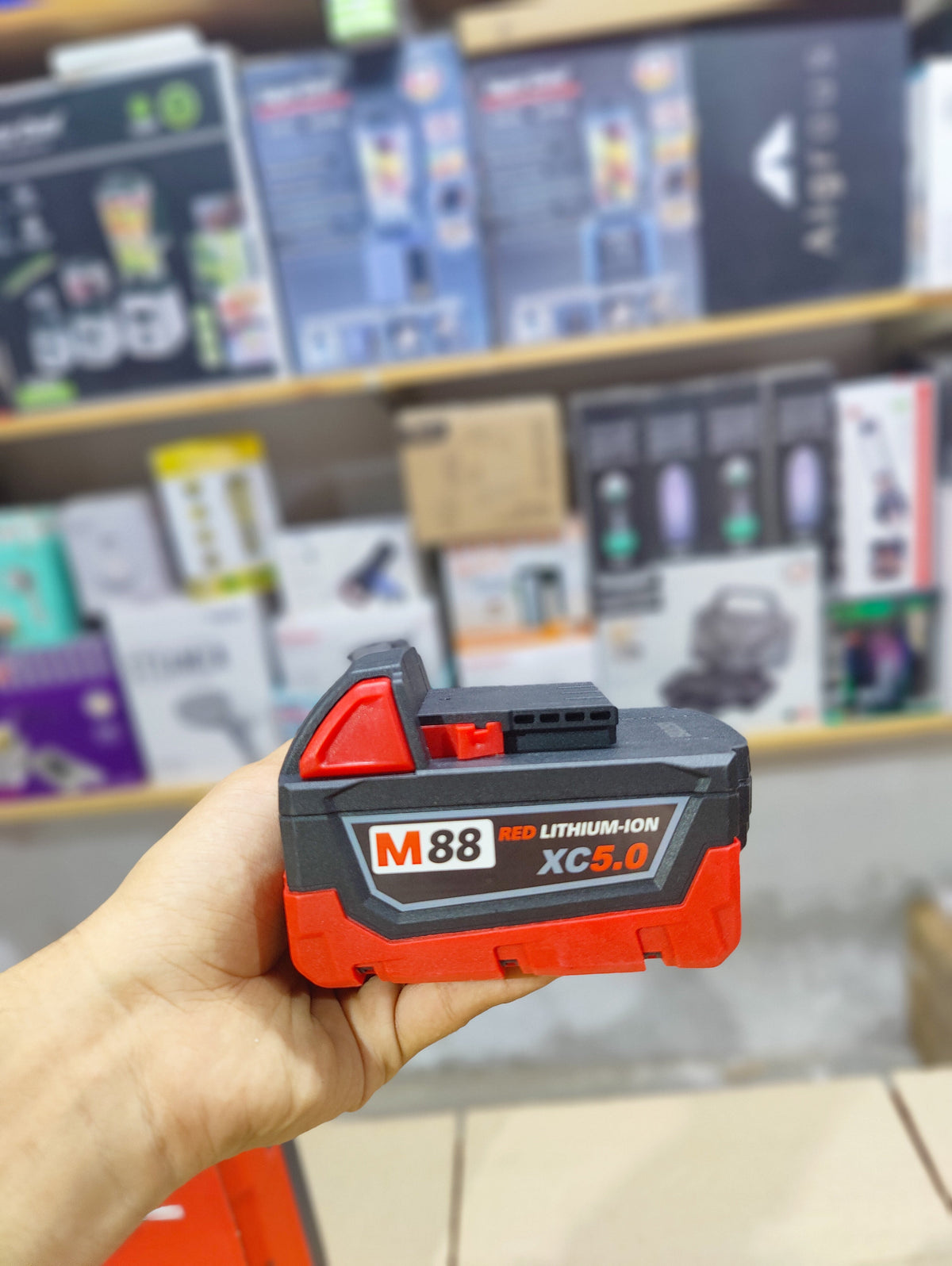 Milwaukee 88V Rechargeable Drill Machine