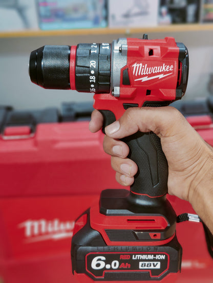 Milwaukee 2in 1 m18 Fuel Drill & Grinder 88V