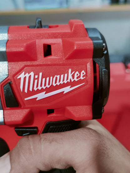 Milwaukee 2in 1 m18 Fuel Drill & Grinder 88V