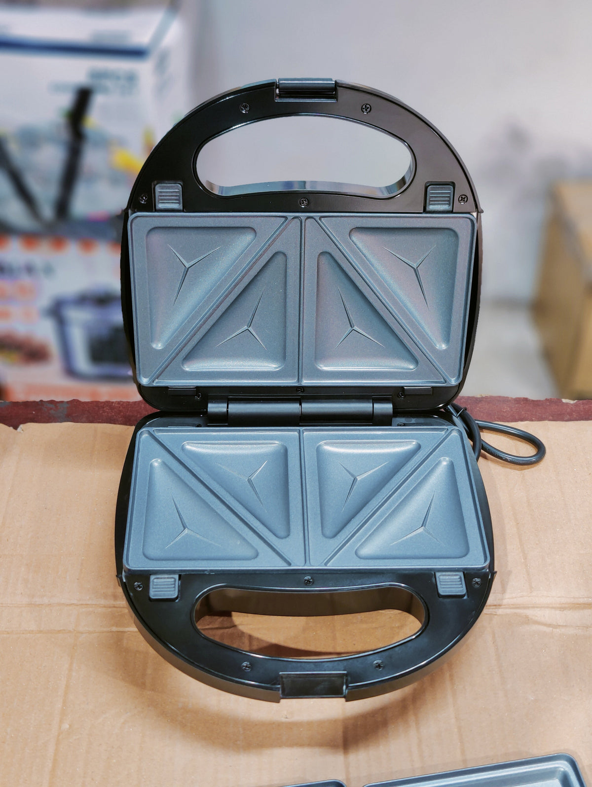 Uakeen 6-in-1 Sandwich Maker ZL-410