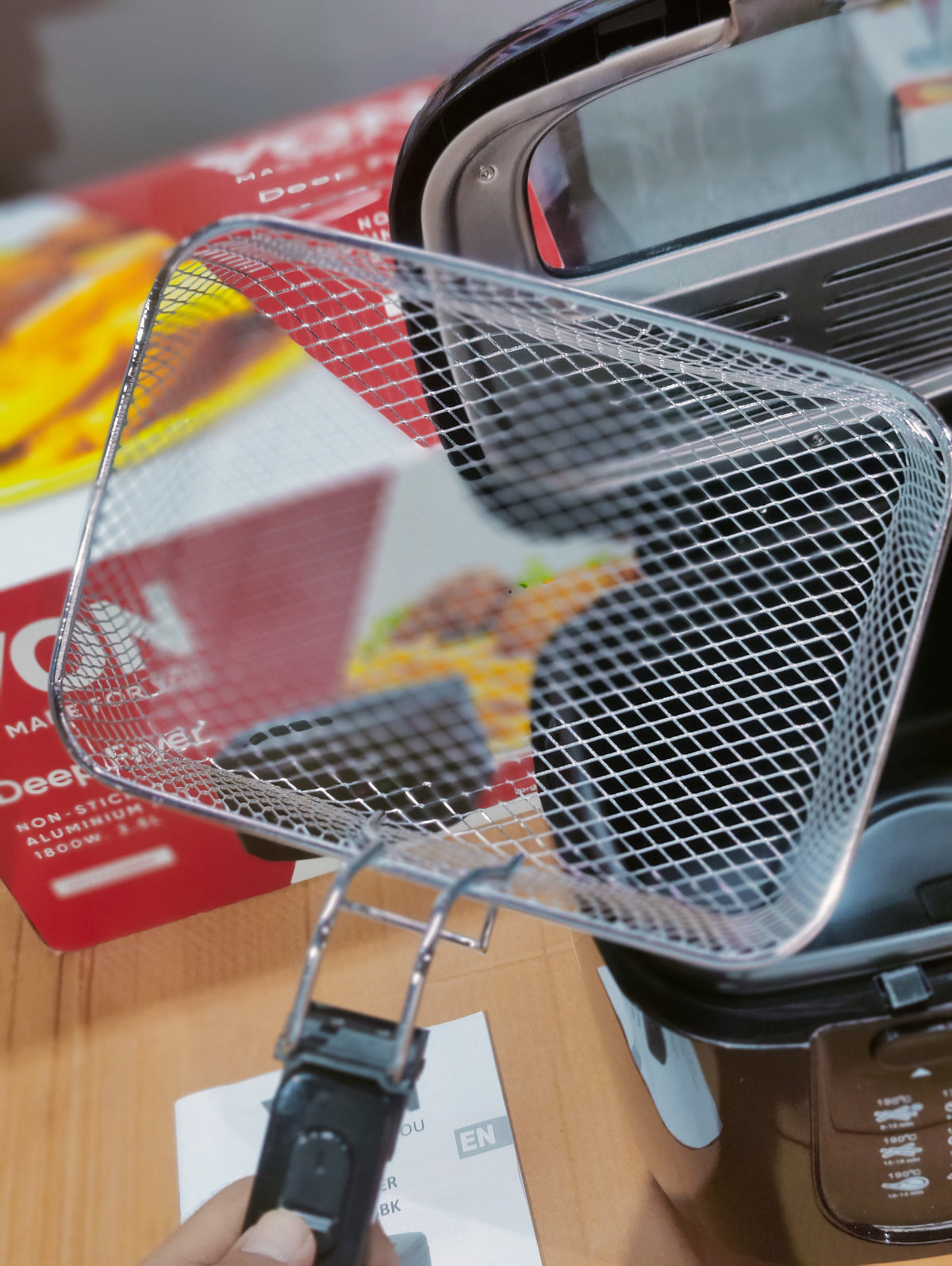 VON 2.5L Electric Deep Fryer