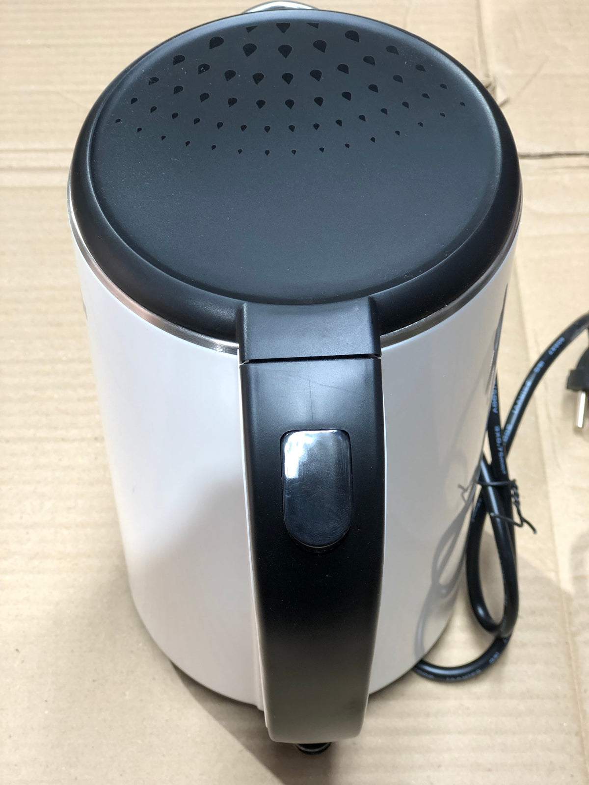 Uakeen Cool Touch Electric Kettle ZL-001
